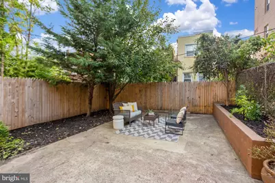 215 T Street NE, Washington, DC 20002 - Photo 10