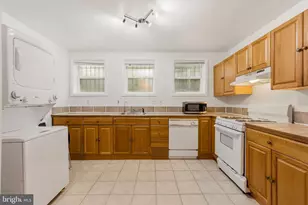 3865 Halley Terrace SE, Washington, DC 20032 - Photo 10