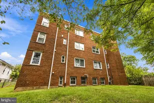3865 Halley Terrace SE, Washington, DC 20032 - Photo 26