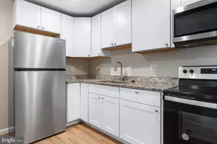 4190 Livingston SE, Washington, DC 20032 - Photo 6