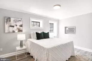 1708 Newton St NW, Washington, DC 20010 - Photo 4