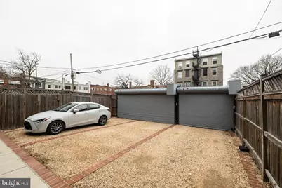 1433 K Street SE #101, Washington, DC 20003 - Photo 22