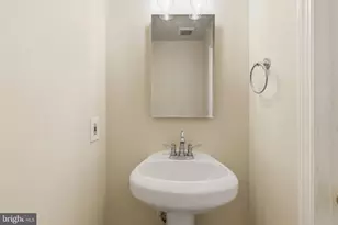 1226 Owen Pl NE, Washington, DC 20002 - Photo 16