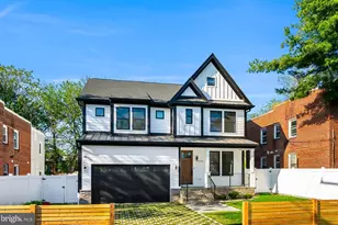 4626 Brooks St NE, Washington, DC 20019 - Photo 2
