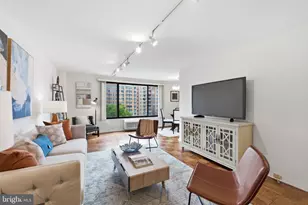 2501 Calvert St NW, Washington, DC 20008 - Photo 12
