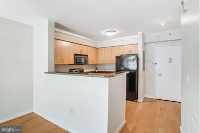 1000 New Jersey Avenue SE #515, Washington, DC 20003 - Photo 8