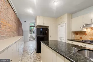 2415 I St NW, Washington, DC 20037 - Photo 46