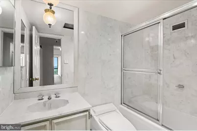 800 25th Street NW #903, Washington, DC 20037 - Photo 24