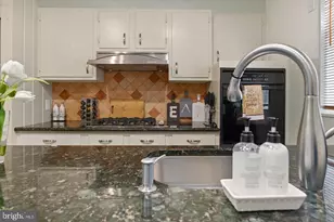 2415 I St NW, Washington, DC 20037 - Photo 54