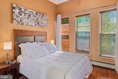 2415 I Street NW, Washington, DC 20037 - Photo 2