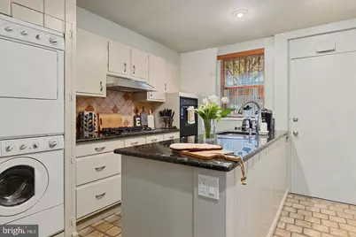 2415 I Street NW, Washington, DC 20037 - Photo 48