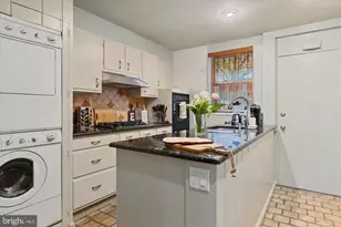 2415 I St NW, Washington, DC 20037 - Photo 48