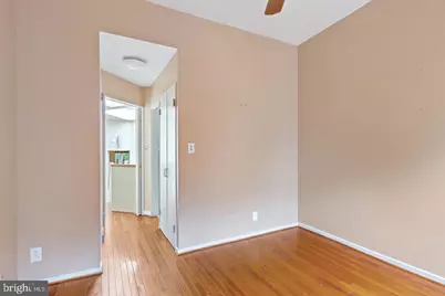2415 I Street NW, Washington, DC 20037 - Photo 42