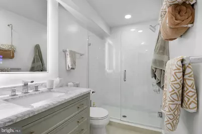 1427 K Street SE, Washington, DC 20003 - Photo 16