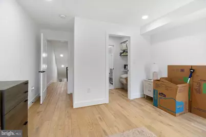 1427 K Street SE, Washington, DC 20003 - Photo 12