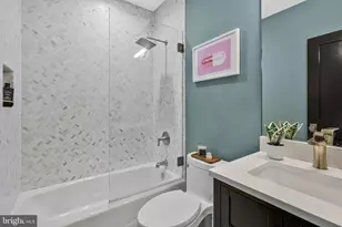 1338 Fairmont St NW, Washington, DC 20009 - Photo 22