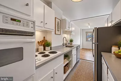 4600 Connecticut Avenue NW #709, Washington, DC 20008 - Photo 18