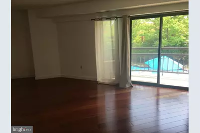 2111 Wisconsin Avenue NW #101, Washington, DC 20007 - Photo 10
