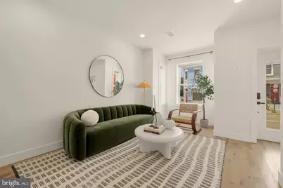 344 Elm Street NW, Washington, DC 20001 - Photo 6