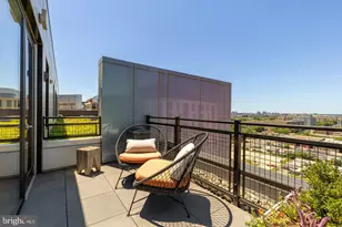 37 L St SE, Washington, DC 20003 - Photo 32