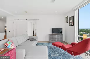 37 L St SE, Washington, DC 20003 - Photo 12