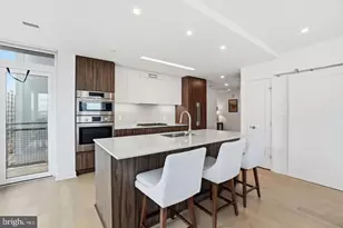 37 L St SE, Washington, DC 20003 - Photo 6