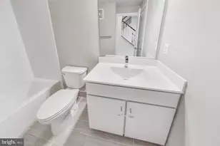 915 Elder St NW, Washington, DC 20012 - Photo 20
