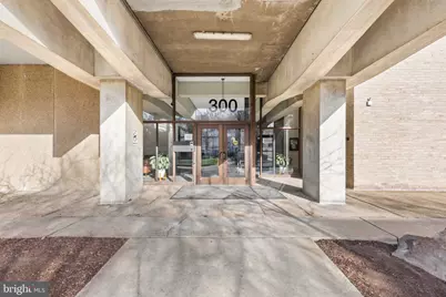 300 M Street SW #N808, Washington, DC 20024 - Photo 28