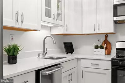 300 M Street SW #N808, Washington, DC 20024 - Photo 18