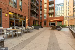 1025 1st St SE, Washington, DC 20003 - Photo 28