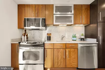 1025 1st Street SE #1113, Washington, DC 20003 - Photo 6
