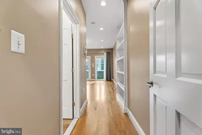 827 4th Street NE, Washington, DC 20002 - Photo 12