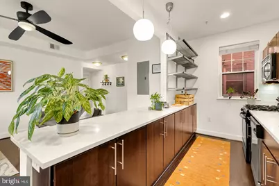 315 G Street NE #201, Washington, DC 20002 - Photo 6