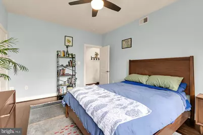 315 G Street NE #201, Washington, DC 20002 - Photo 18