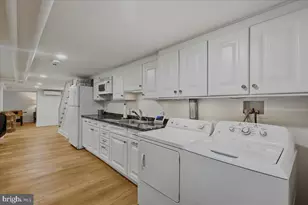 2318 Ashmead Pl NW, Washington, DC 20009 - Photo 42