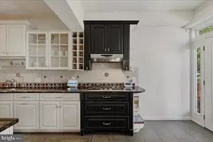 2318 Ashmead Pl NW, Washington, DC 20009 - Photo 18