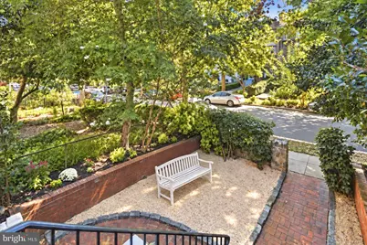 2318 Ashmead Place NW, Washington, DC 20009 - Photo 4