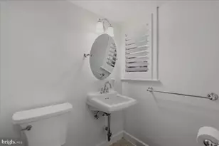2318 Ashmead Pl NW, Washington, DC 20009 - Photo 50