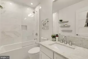 1460 Harvard St NW, Washington, DC 20009 - Photo 18