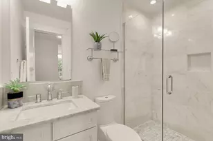 1460 Harvard St NW, Washington, DC 20009 - Photo 22