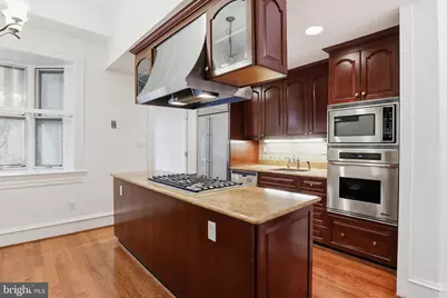 1110 P Street NW #A, Washington, DC 20005 - Photo 10