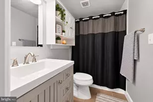 2111 Rand Pl NE, Washington, DC 20002 - Photo 22