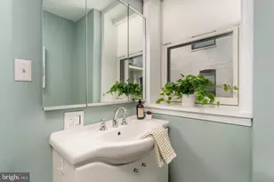 2230 California St NW, Washington, DC 20008 - Photo 42