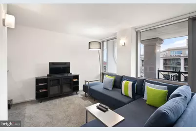 701 Pennsylvania Avenue NW #1222, Washington, DC 20004 - Photo 4