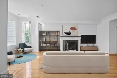 1319 Euclid Street NW #3, Washington, DC 20009 - Photo 2