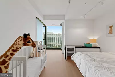 920 I Street NW #1102, Washington, DC 20001 - Photo 32