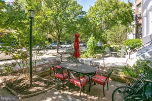 1815 19th St NW, Washington, DC 20009 - Photo 16