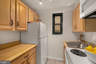 2141 I St NW, Washington, DC 20037 - Photo 12