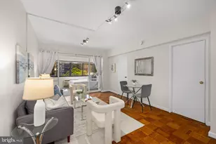 2141 I St NW, Washington, DC 20037 - Photo 2