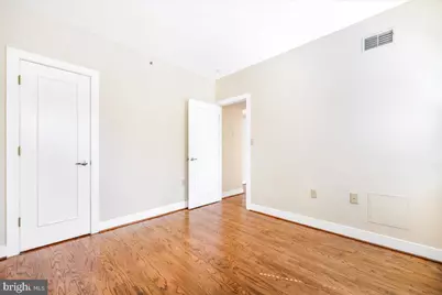 1727 R Street NW #201, Washington, DC 20009 - Photo 32